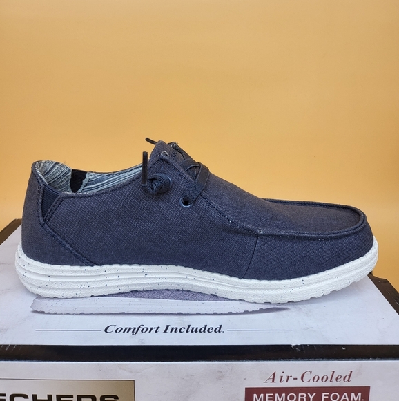 Skechers Men's Relaxed Fit Slip-On Melson - Chad Shoes in Navy - Picture 5 of 7